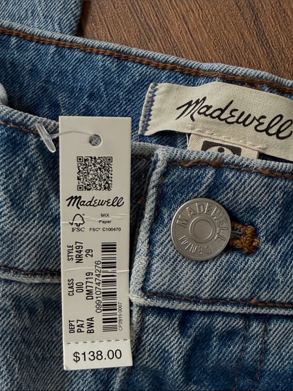 NWT Madewell Mid-Rise ’90s Straight Jeans Raw Hem Size 29 - Picture 3 of 7